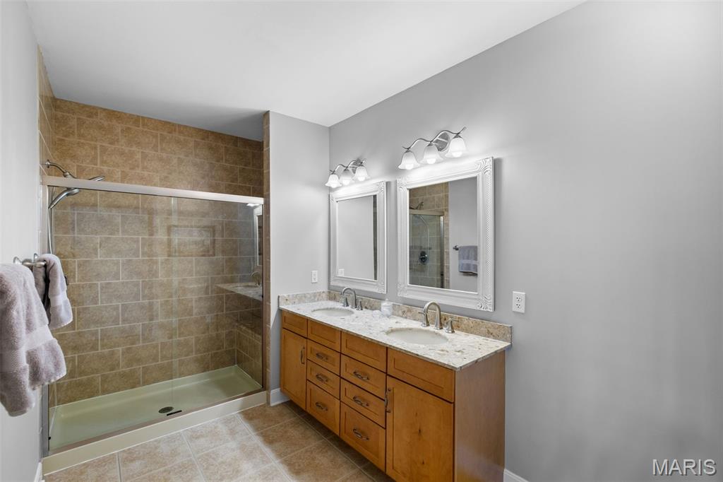 2211 S Grand Boulevard Unit: 210