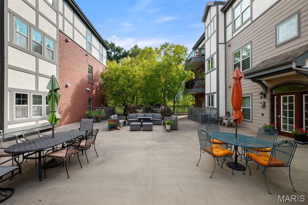 2211 S Grand Boulevard Unit: 210