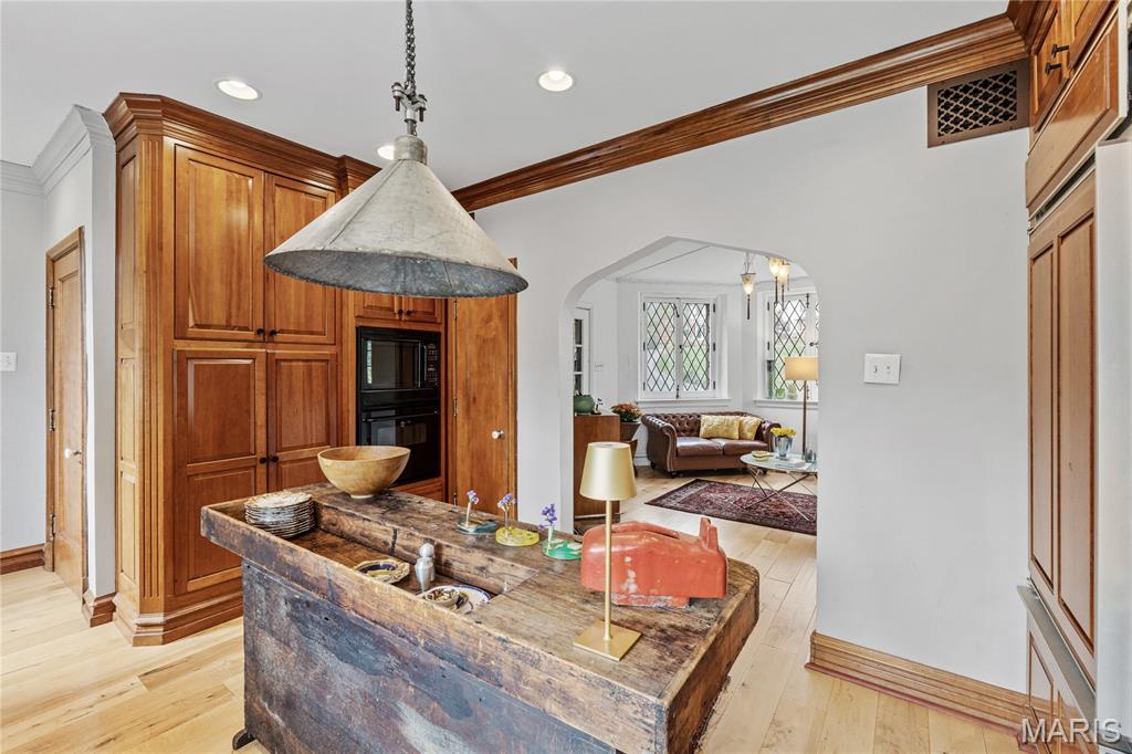 1250 Hampton Park Drive
