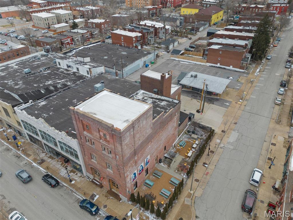 2724 Cherokee Street