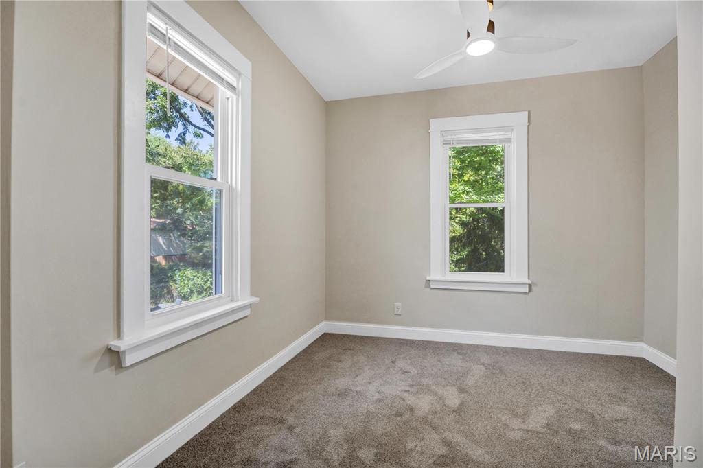 6215 Columbia Avenue