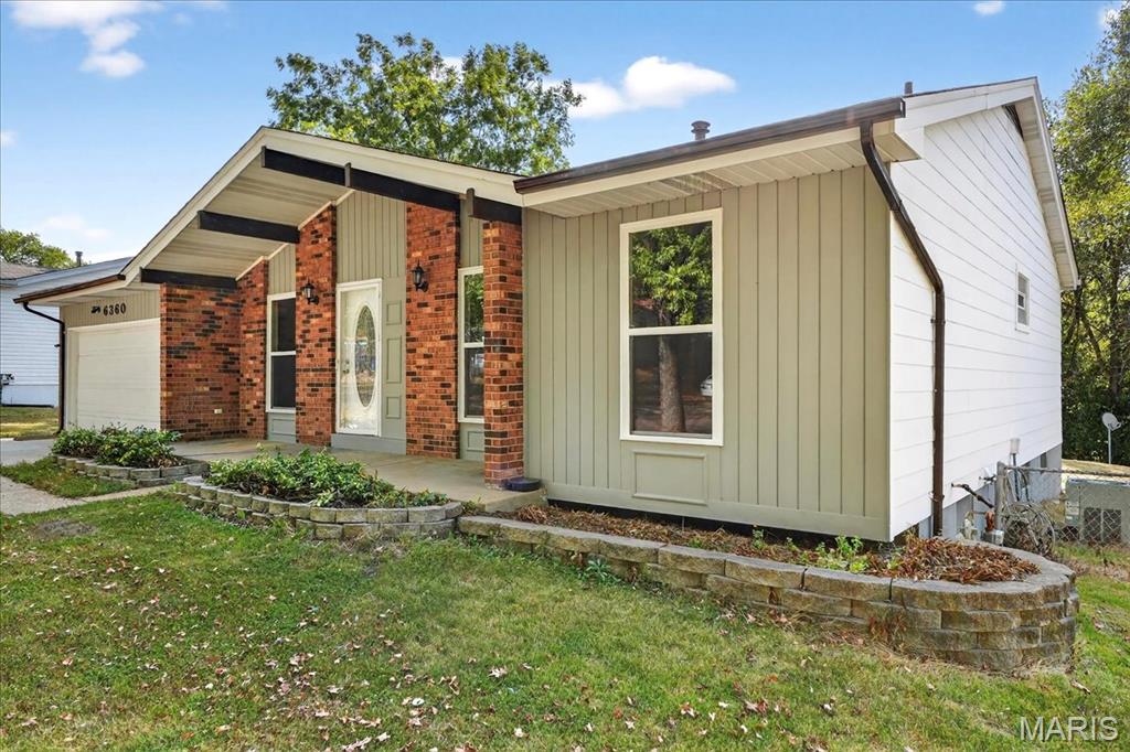 6360 Silver Fox Drive