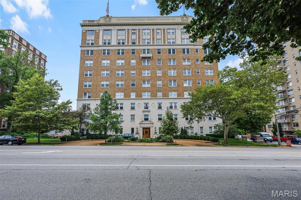 709 S Skinker Boulevard Unit: 601