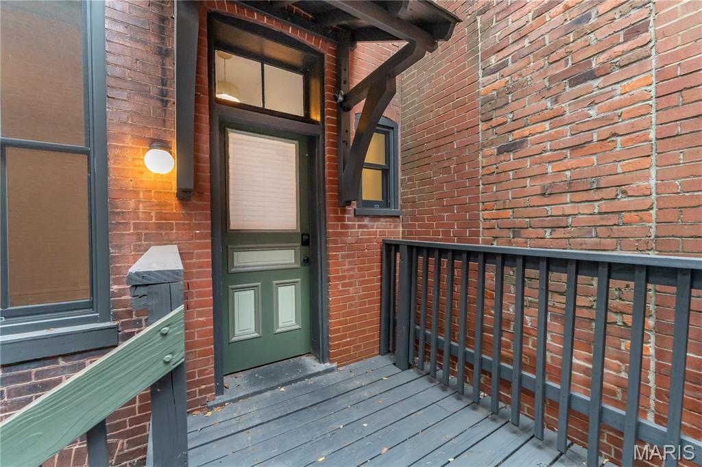 2014 James Street Unit: B