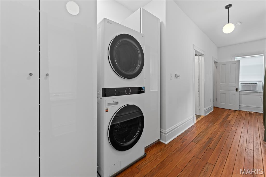 2014 James Street Unit: B