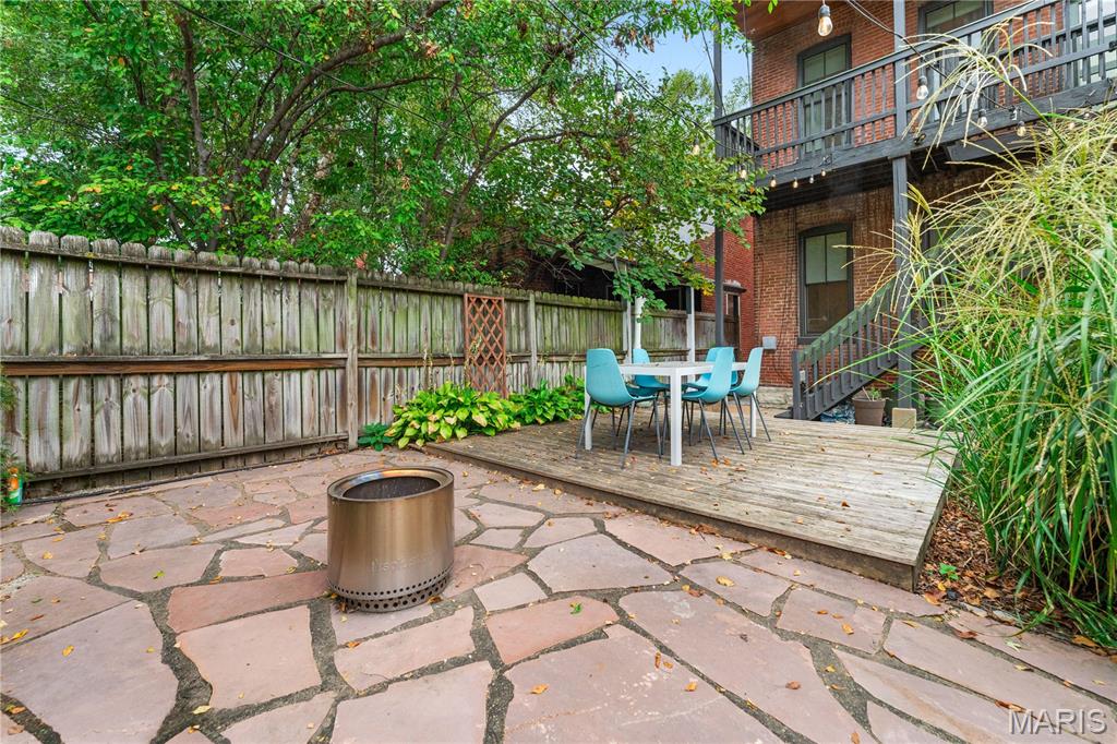 2014 James Street Unit: B