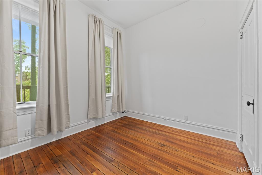 2014 James Street Unit: B