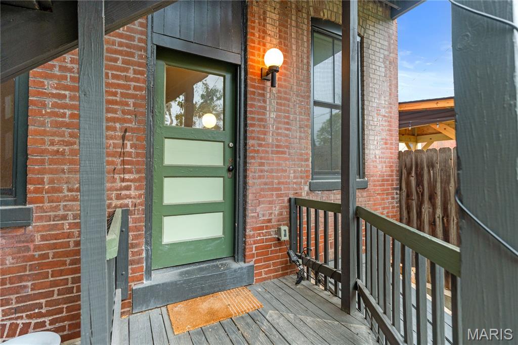 2014 James Street Unit: B