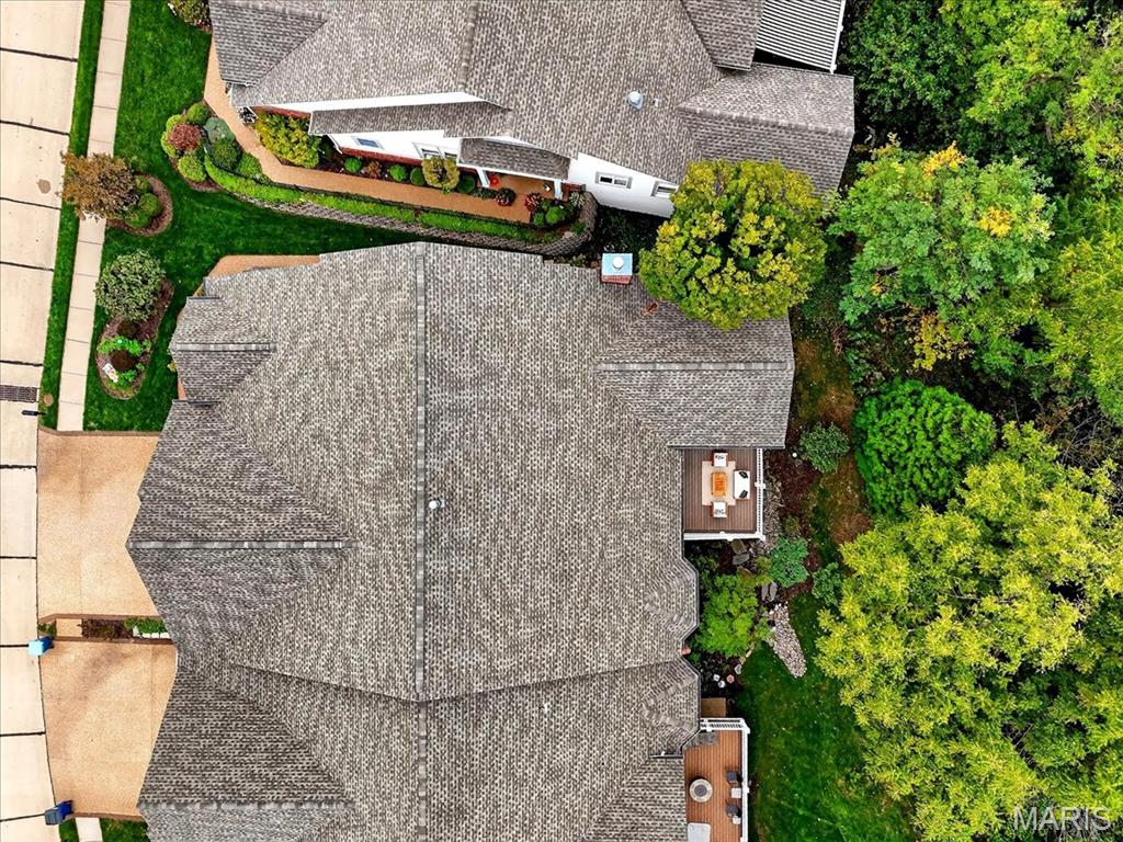 735 Stonebluff Court