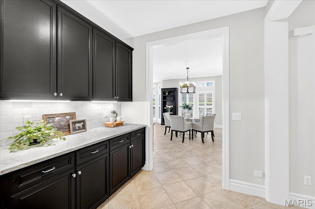 735 Stonebluff Court