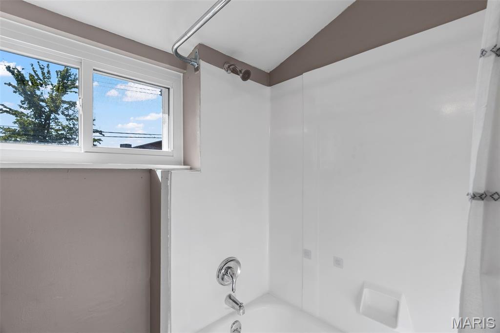 8619 Del Vista Drive