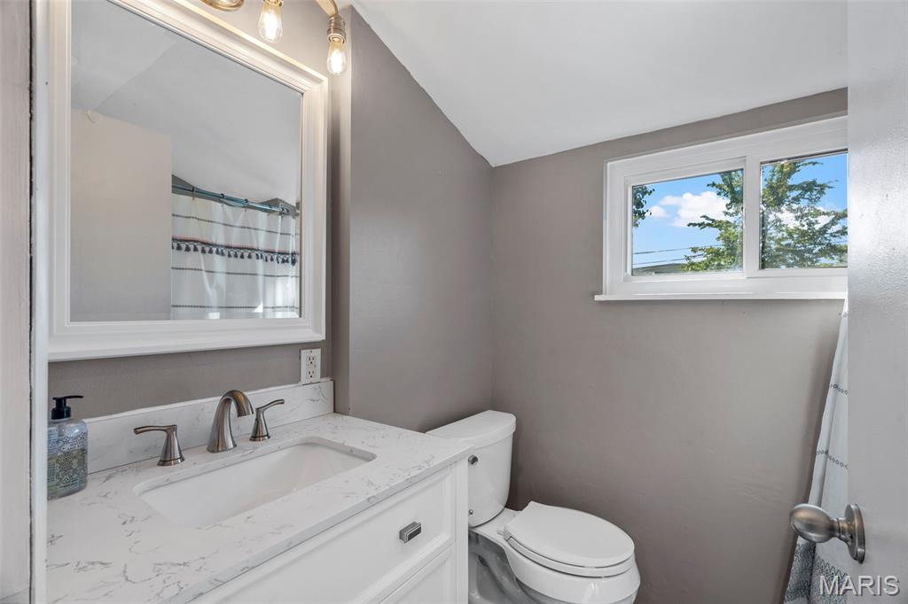 8619 Del Vista Drive