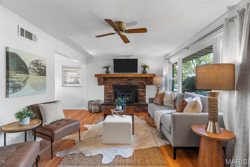 8619 Del Vista Drive