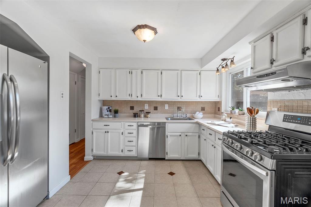 8619 Del Vista Drive