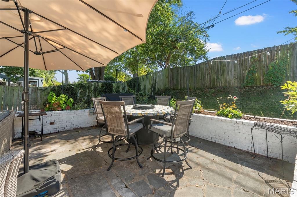 8619 Del Vista Drive