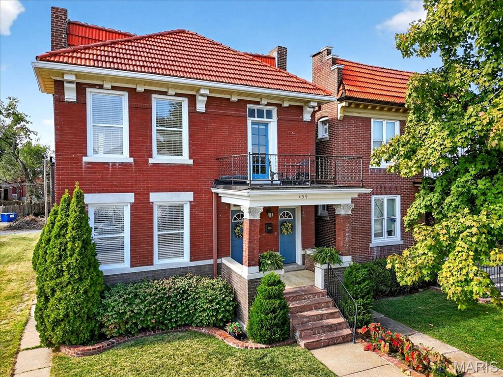 459 Laurel Street