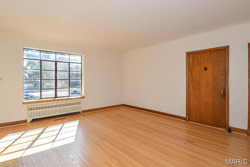 5859 Nottingham Avenue Unit: 1E