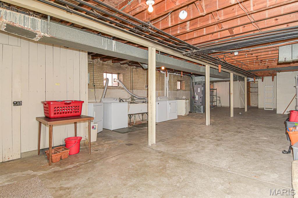 5859 Nottingham Avenue Unit: 1E