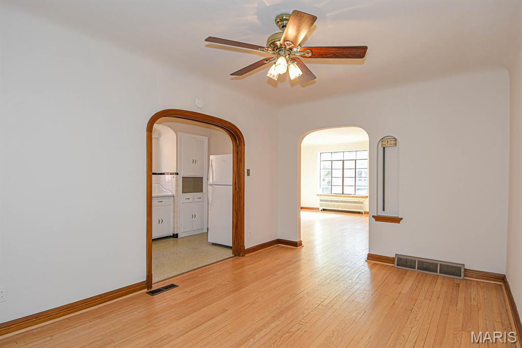 5859 Nottingham Avenue Unit: 1E