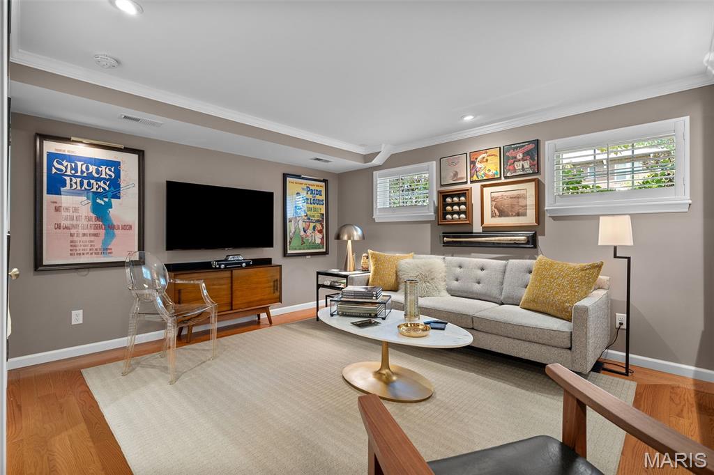 420 W Point Court