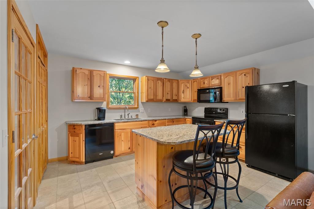 17417 Summit View Place Lane