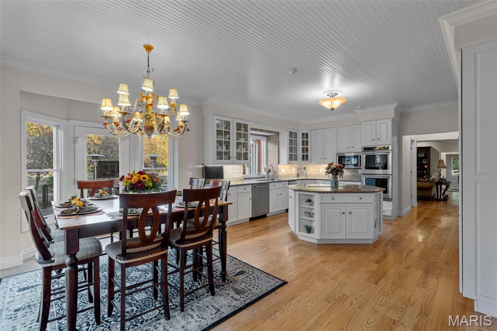 17417 Summit View Place Lane