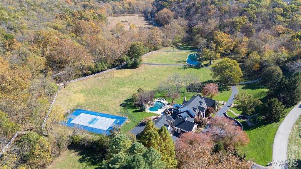 17417 Summit View Place Lane