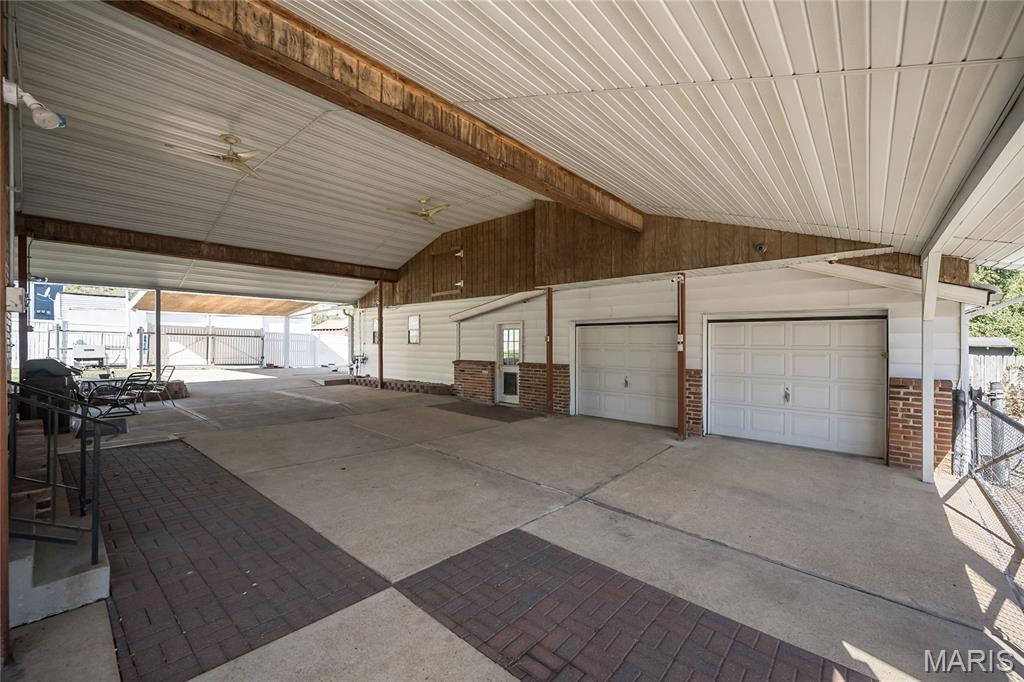 437 Hoffmeister Avenue