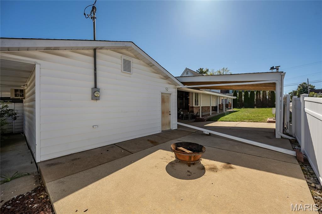 437 Hoffmeister Avenue