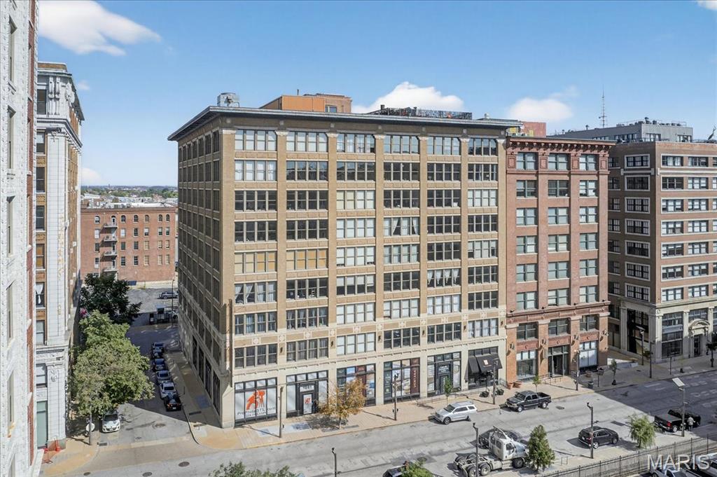 1635 Washington Avenue Unit: 901