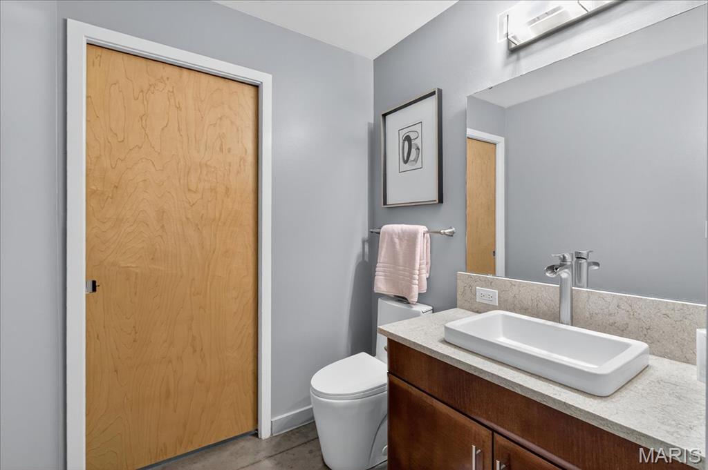 1635 Washington Avenue Unit: 901