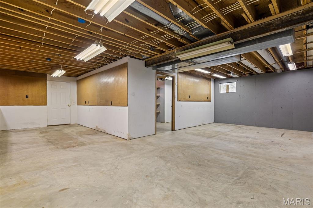 8481 Old Lemay Ferry Road