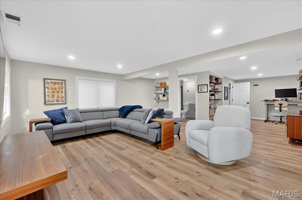 2239 Samuel Stuart Court