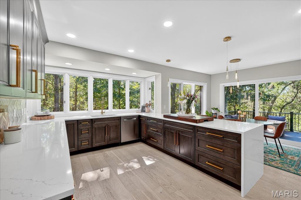 2239 Samuel Stuart Court