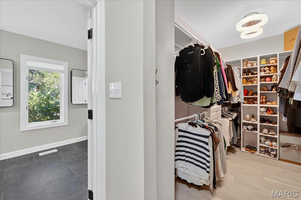 2239 Samuel Stuart Court