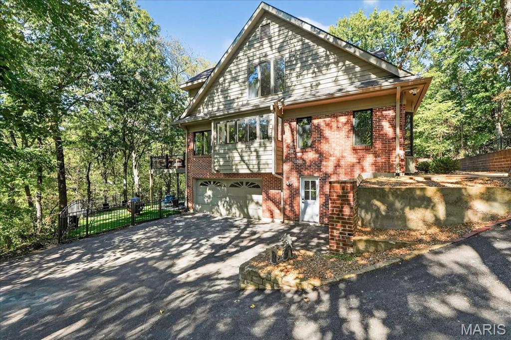 2239 Samuel Stuart Court