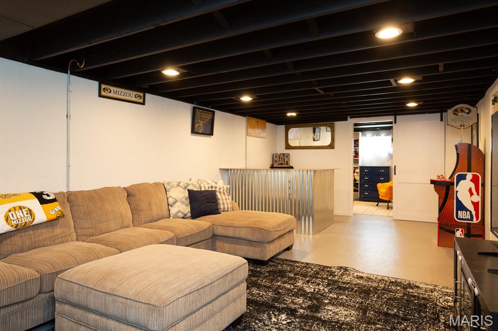 11206 Santa Clara Drive