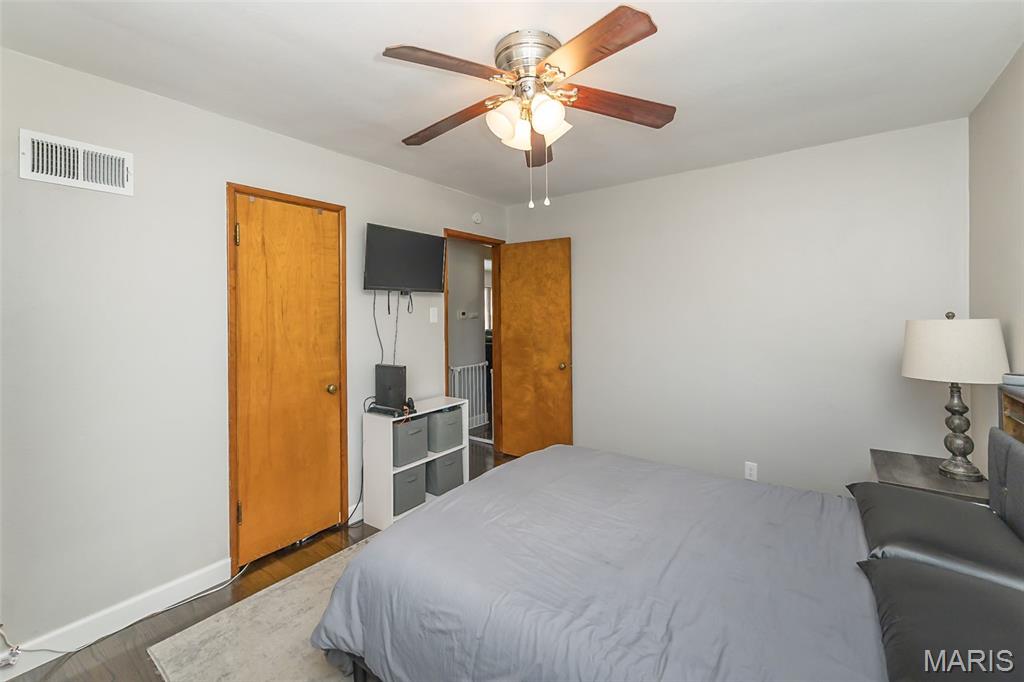 7625 General Meade Lane