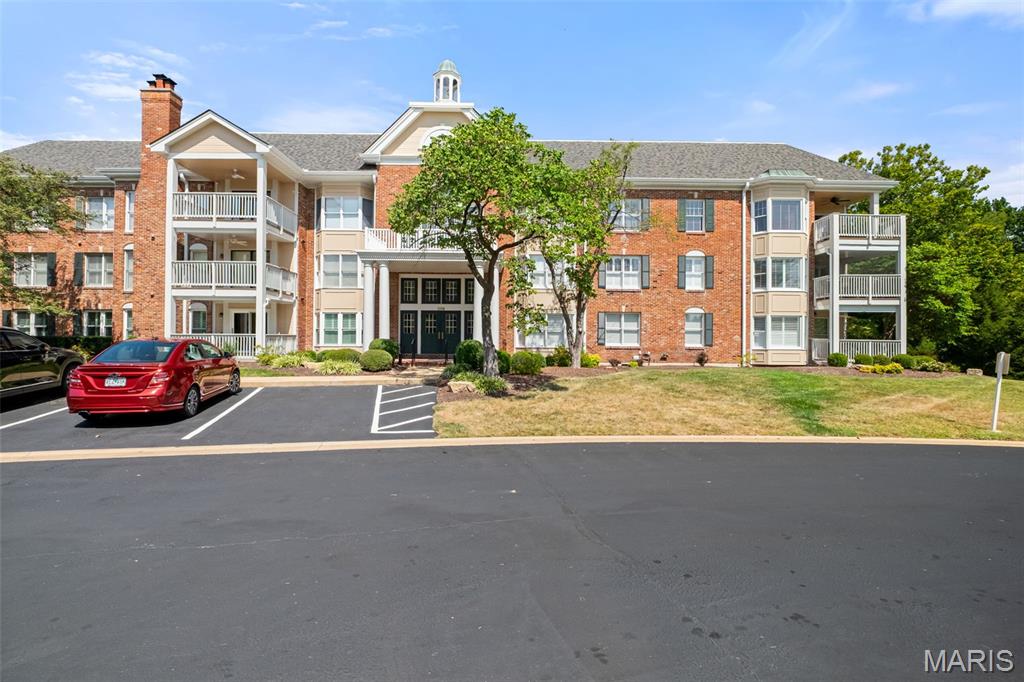 208 Ambridge Court Unit: 202