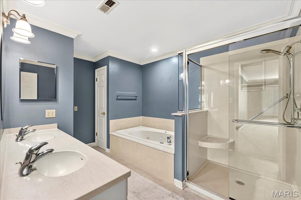 208 Ambridge Court Unit: 202