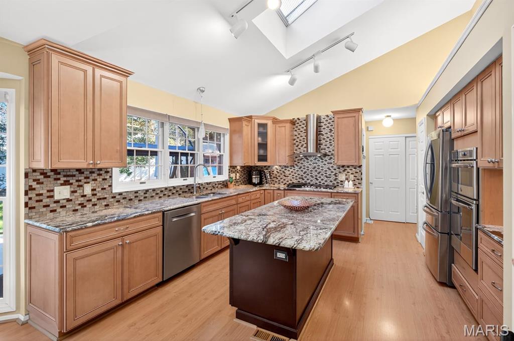 2316 Coventry Farm Court