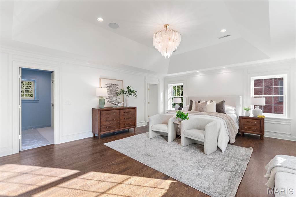61 Lake Forest Drive