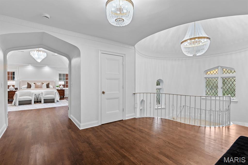 61 Lake Forest Drive