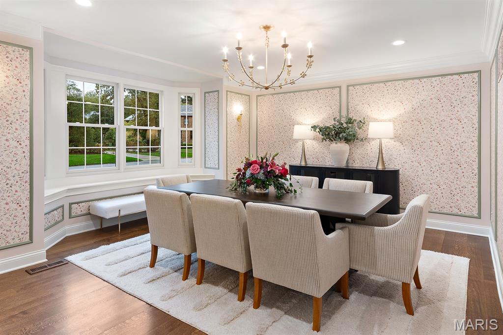 61 Lake Forest Drive