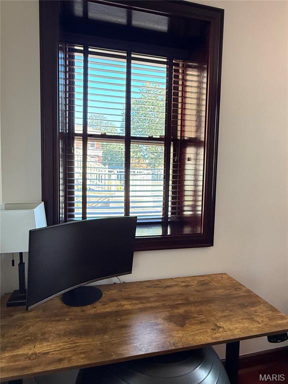 4540 Lindell Boulevard Unit: 106