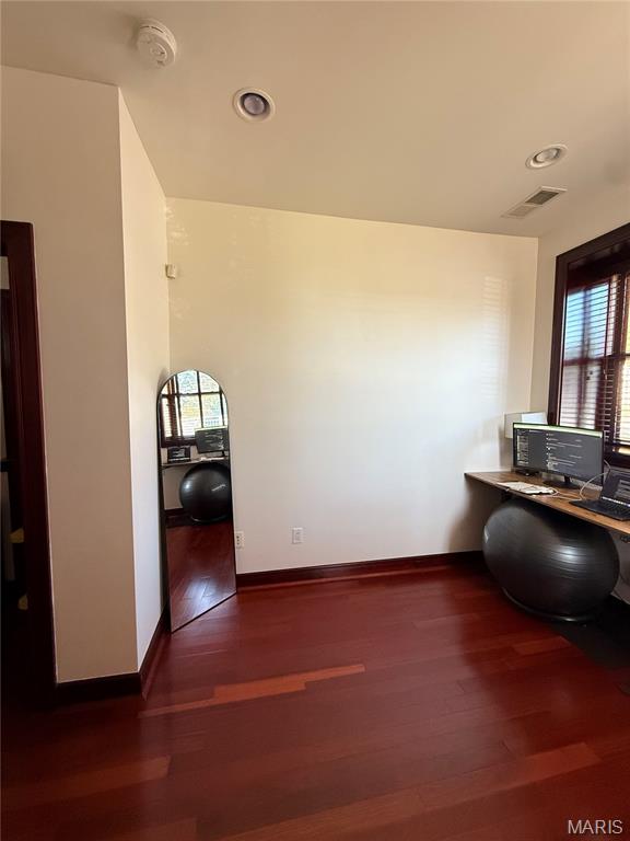 4540 Lindell Boulevard Unit: 106