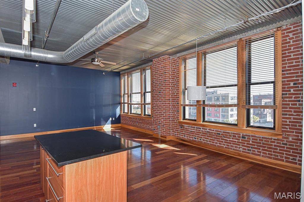 2207 Washington Avenue Unit: 510