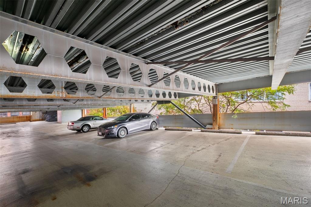 1511 Locust Street Unit: 604