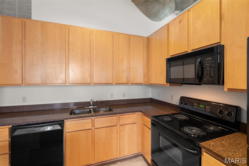 1511 Locust Street Unit: 604
