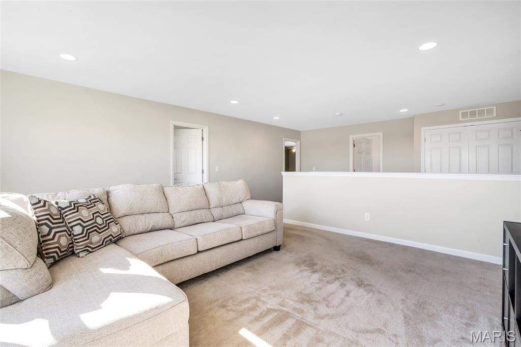 910 Ellis Park Drive